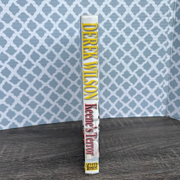 Keene's Terror by Derek Wilson Hardcover Book Pre-Loved - Picture 3 of 7